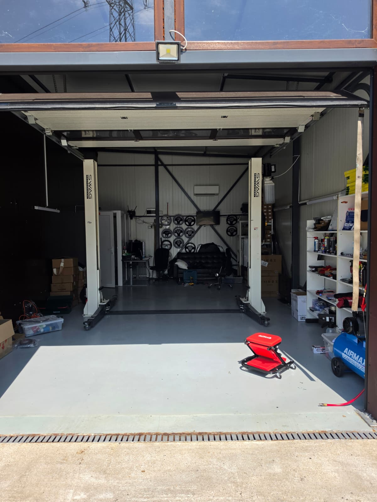 YESLAK independent installation partner